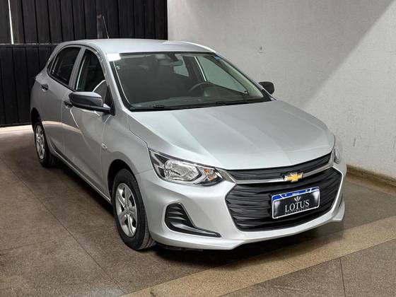 CHEVROLET ONIX 1.0 FLEX LT MANUAL CHEVROLET ONIX 1.0 FLEX LT MANUAL